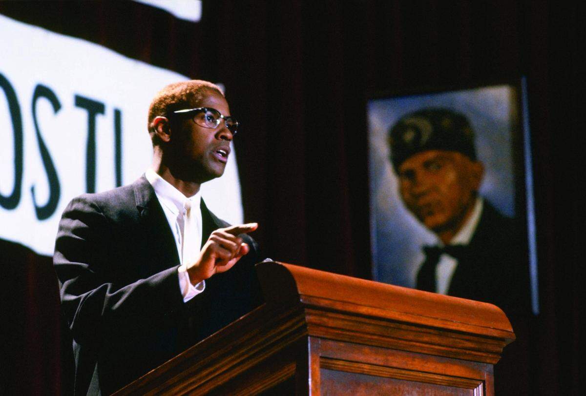 En Coral Gables Art Cinema ‘Malcolm X’ (1992) con la actuación de Denzel Washington. Malcolm X, un hombre que luchó por los derechos civiles de la comunidad afroamericana en EEUU.
