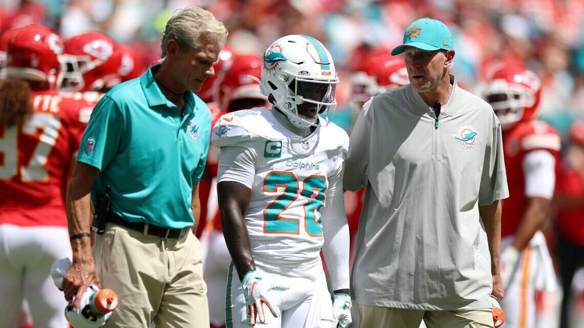 Golpe devastador para los Dolphins: pierden a la estrella del equipo por el resto de la temporada por lesión