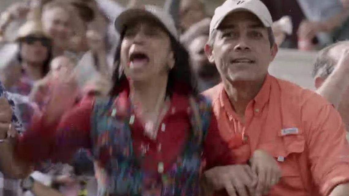 El coronel Rafael Quero Silva, ex comandante del Destacamento 47 de la Guardia Nacional Bolivariana en Lara, Venezuela,  actúa como extra en una telenovela.