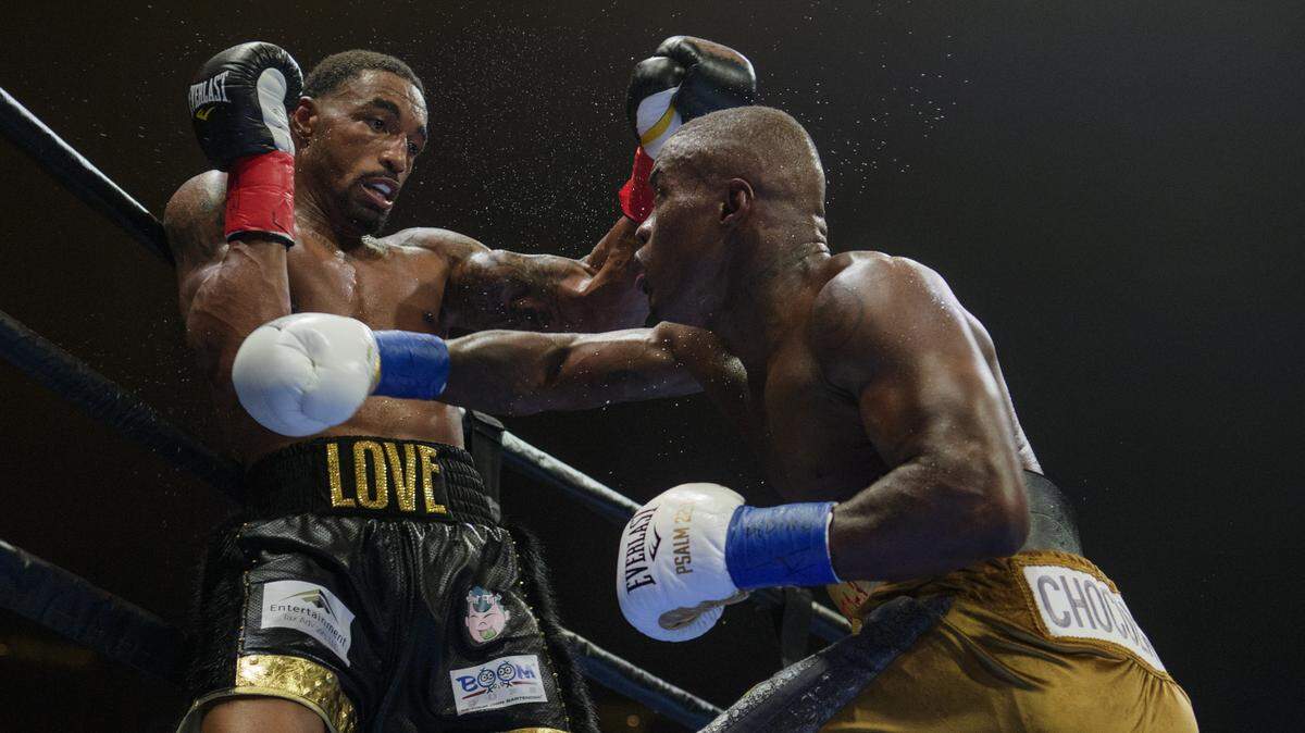PETER QUILLIN, Kid Chocolate, vence a J’Leon Love en Uniondale, Nueva York.