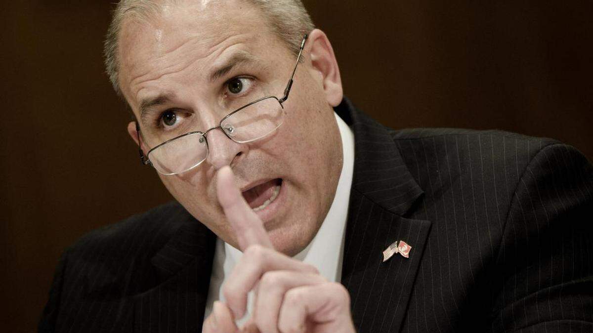 Mark Morgan, entonces Jefe de la Patrulla Fronteriza, testifica en Senado en Washington. La administración de Trump nombró a Morgan, quien suele aparecer frecuentemente en Fox News y quien está a favor de las deportaciones masivas, Jefe de la Patrulla Fronteriza.