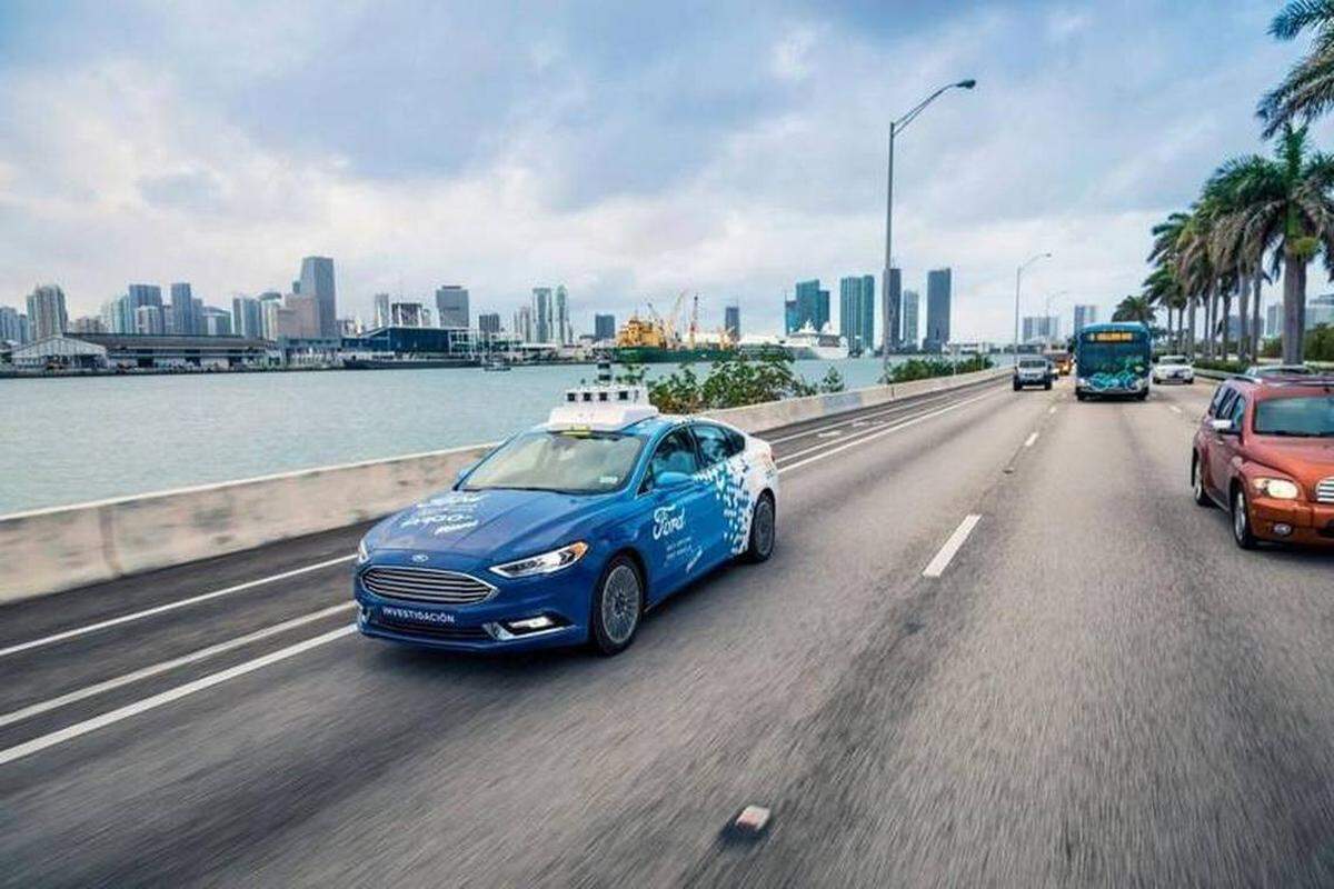El Ford Fusion autónomo es uno de los vehículos que se están probando en Miami.