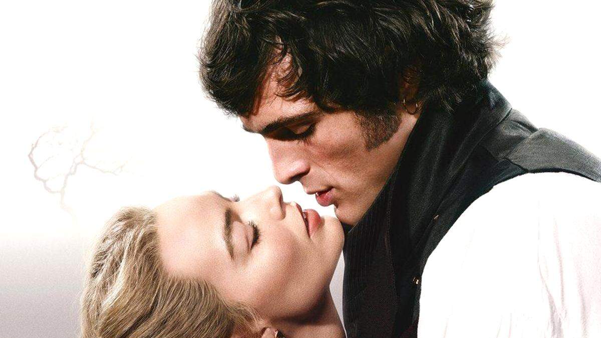 Margot Robbie y Jacob Elordi.