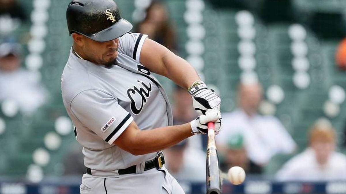osé Abreu recibió la extensión de contrato que tanto estaba deseando para continuar su carrera con los Medias Blancas: unos tres años y $50 millones que lo mantendrán en Chicago hasta el 2022.