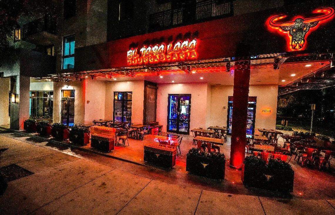 Vista externa del local del Toro Loco en la Calle 8.