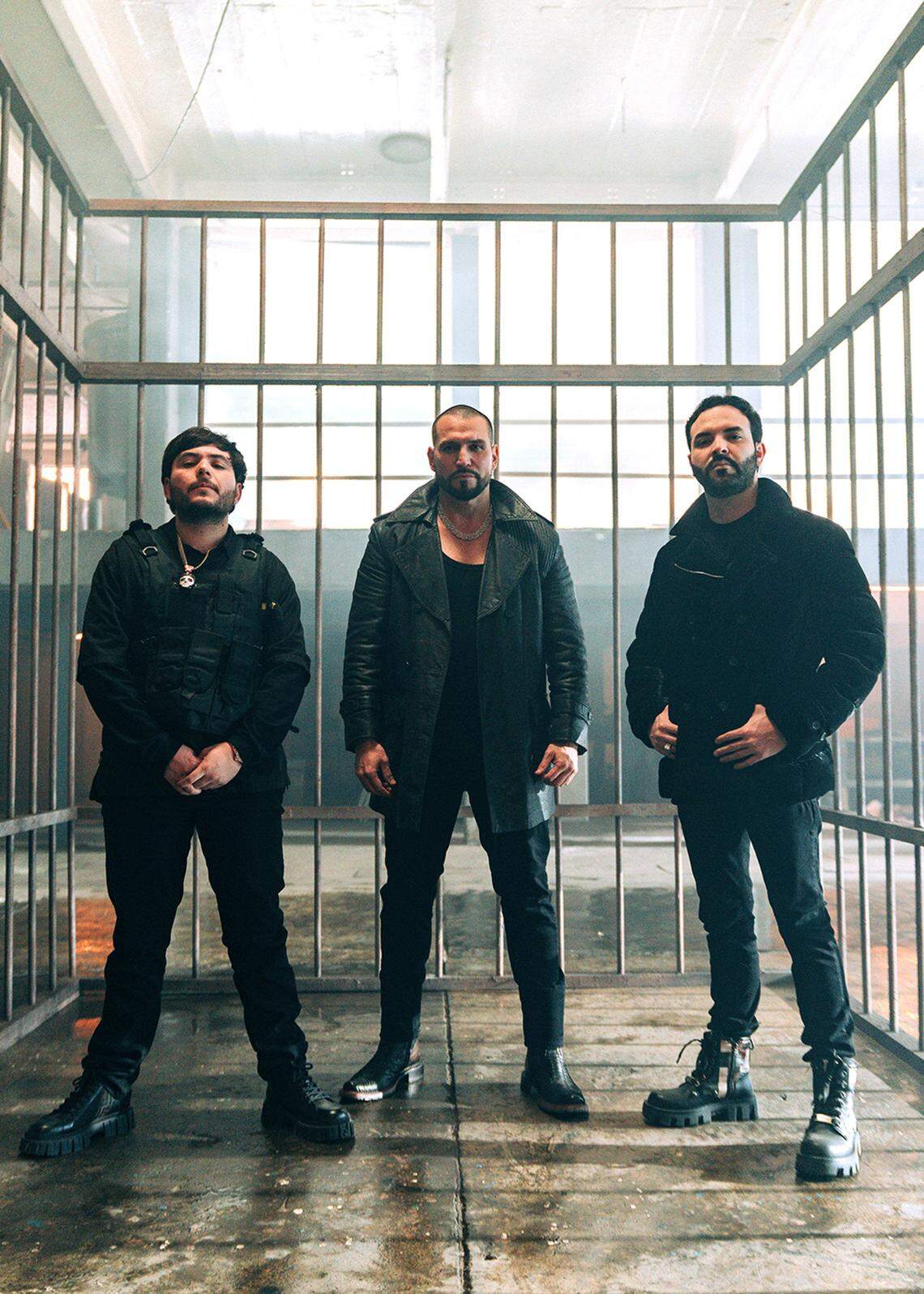 Rafael Amaya, Tito Double P y Código FN.