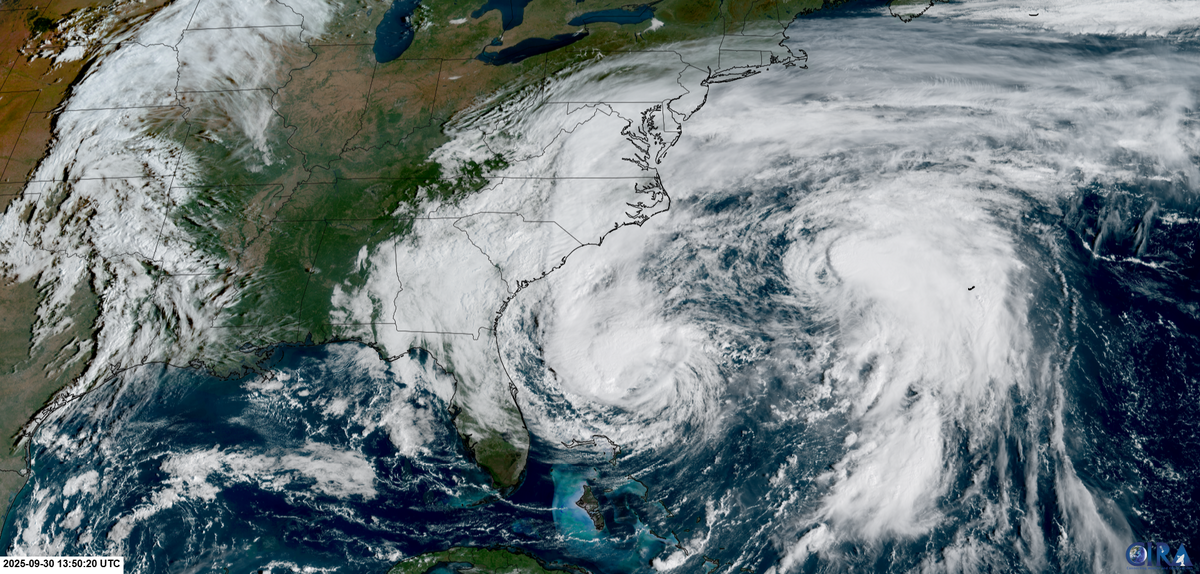 El satélite GOES-19 de la NOAA capturó los huracanes Imelda (izquierda) y Humberto (derecha) azotando la costa este de EE. UU. el 30 de septiembre de 2025 con fuerte oleaje.