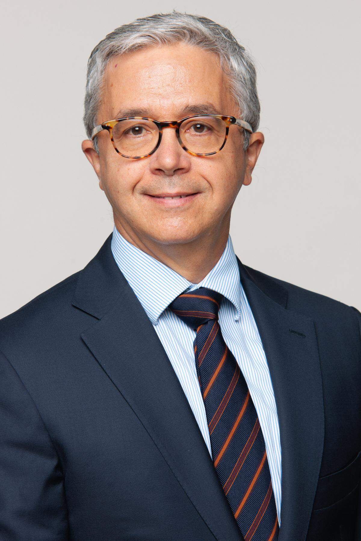 El Dr. Juan Carlos Cendán, decano interino de Herbert Wertheim College of Medicine de la Universidad Internacional de Florida, FIU.