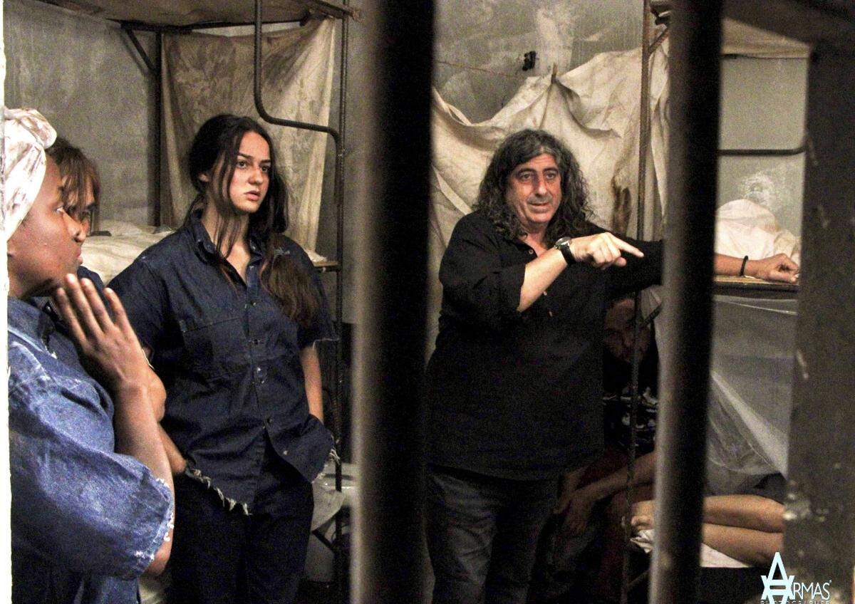 El director Lilo Vilaplana en el set del filme ‘Plantadas’, que cuenta la historia de las mujeres más rebeldes y que más duro sufrieron la represión del castrismo, se estrena en el Festival de Cine de Miami.