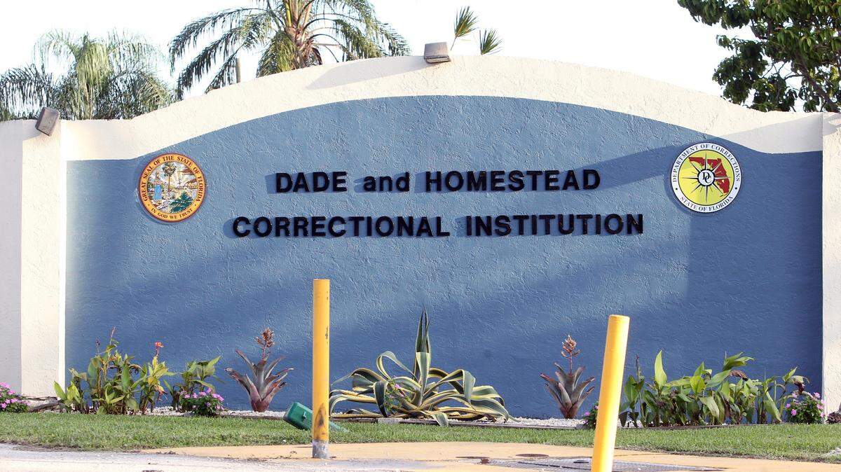 The front of the Dade and Homestead Correctional Institution in December 2015.
