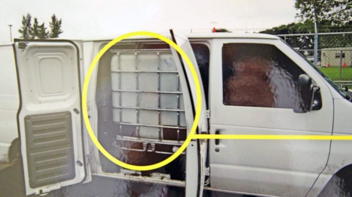 Esta camioneta convertida se utilizó para el robo de gasolina en el sur de la Florida.