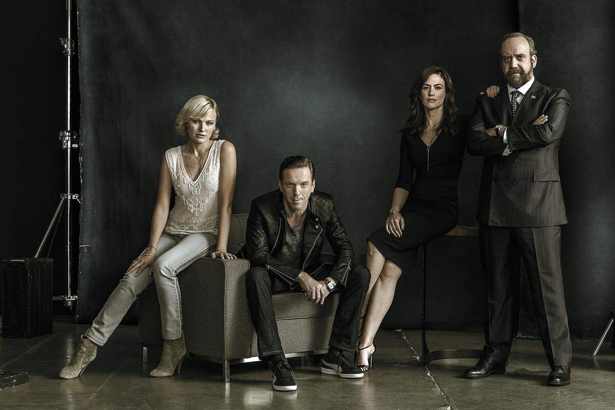 Malin Akerman, Damian Lewis, Maggie Siff y Paul Giamatti en ‘Billions’, de Showtime, que se puede ver gratis para los usuarios de Comcast.