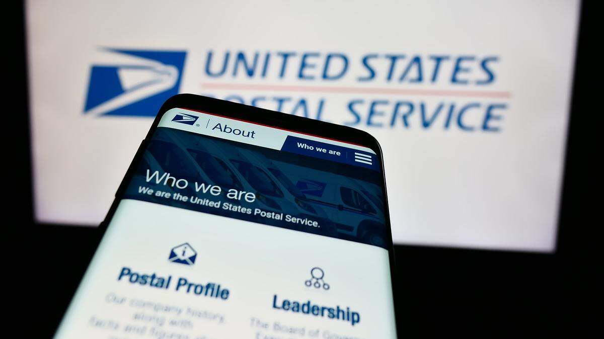 El servicio postal estadounidense (USPS por sus siglas en inglés) informó este martes que dejará de aceptar de manera temporal la entrada de paquetes procedentes de China y Hong Kong.
