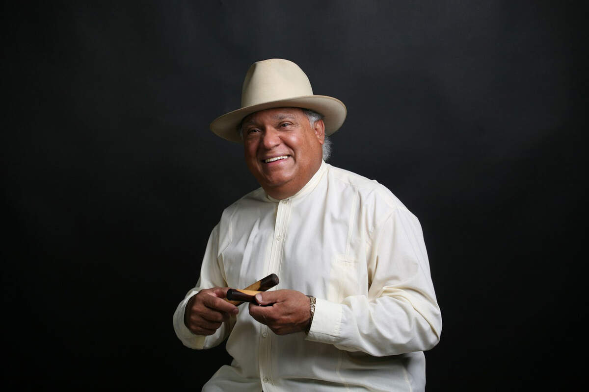 La vida del músico cubano José “Perico” Hernández inspiró la historia de “Havana Music Hall”.