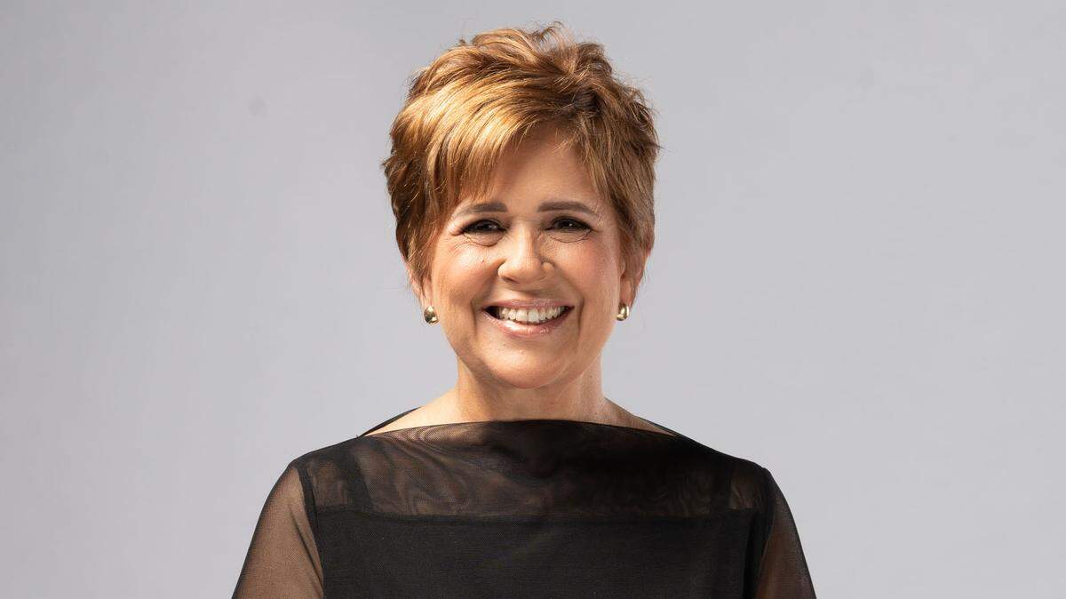 Delgada, coqueta y a la última moda, la nueva Judith González dirá unas cuentas verdades sobre su carrera, sus errores, su vida en Miami y su famoso personaje, Magdalena la Pelúa, en el unipersonal ‘Yo no me llamo Magdalena’, a partir del 1 de febrero en el Teatro Tower.