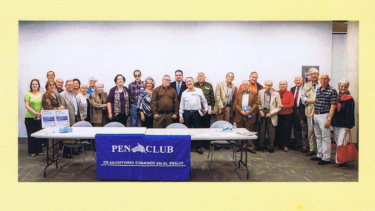 Imagen de portada de la antología “Patria y cultura”, realizada para celebrar los 25 años del PEN Club de Escritores Cubanos en el Exilio.