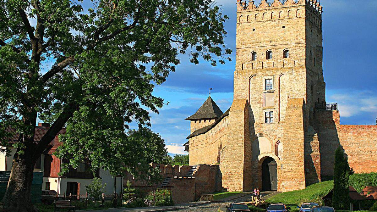 La ciudad ucraniana de Lutsk, es conocida sobre todo por su castillo medieval. Lutsk adquiere actualmente impulso en plena guerra como destino nacional de turismo cultural y espera darse a conocer también en el extranjero.