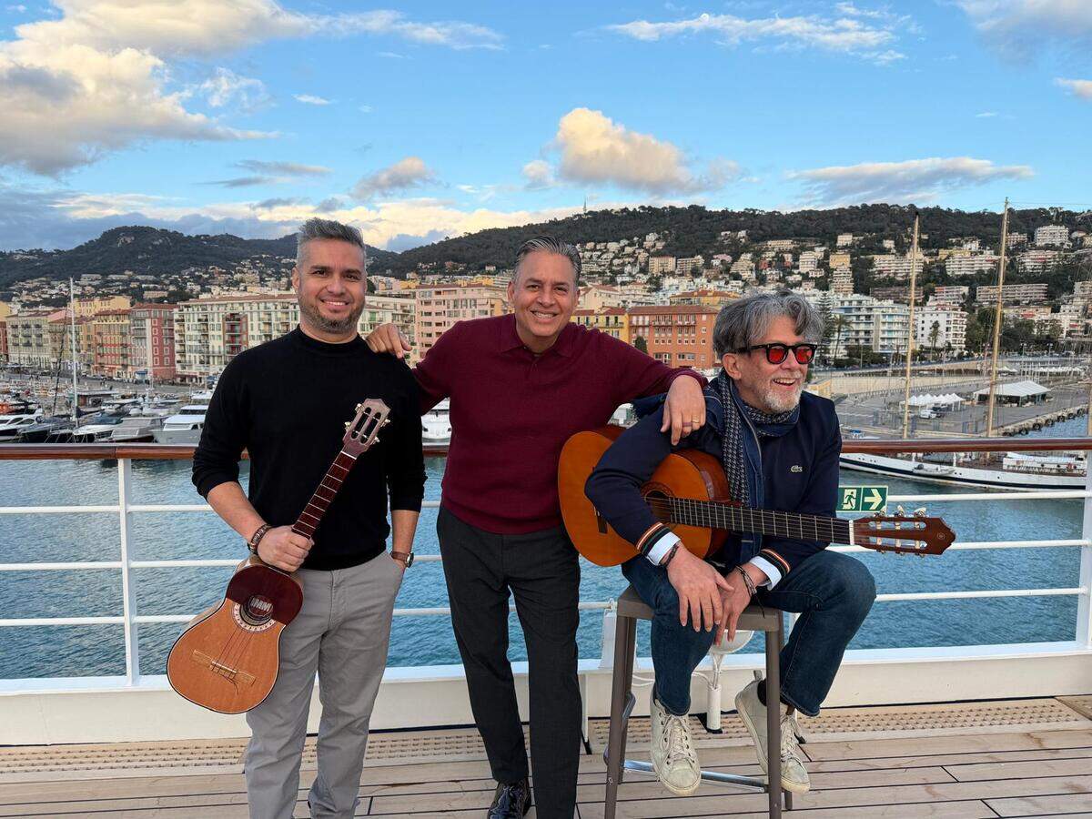 Gilberto Ferrer, Daniel Sarcos y Yasmil Marrufo, en Niza, Francia.