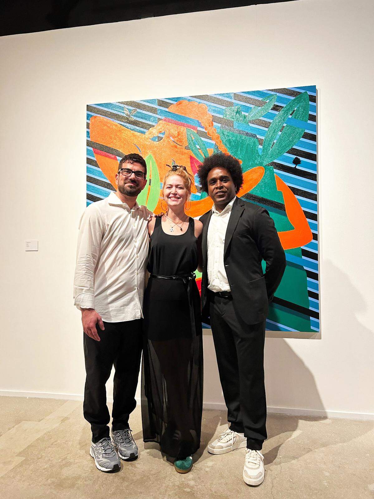 Sergio Cernuda y Luisa Lignarolo, junto al artista Alexandre Arrechea.