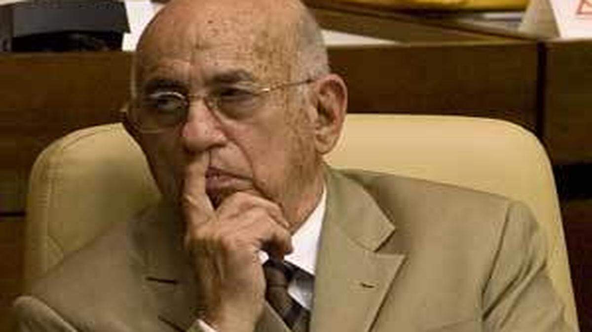 Foto de archivo. El número dos del gobierno cubano, José Ramón Machado Ventura.