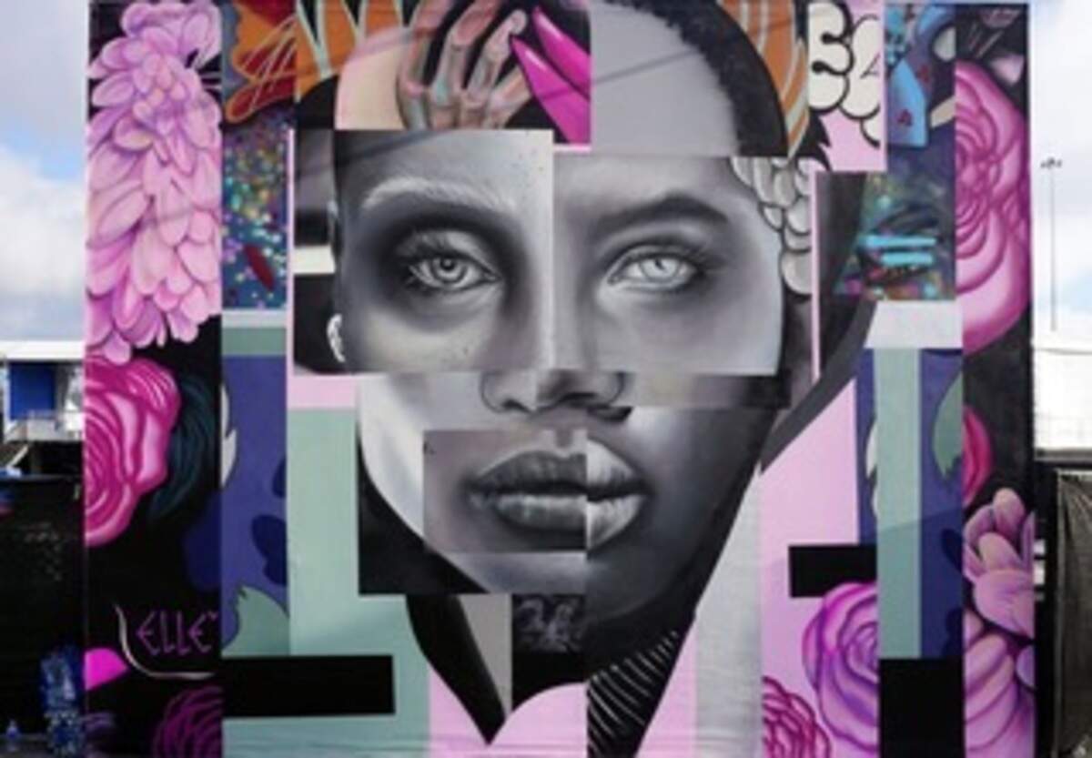 Inicialmente saltando a la fama como artista de graffiti ilegal en Nueva York y ahora establecida como una figura líder en el arte callejero global, el trabajo de ELLE (@ellestreetart) es aclamado por sus cualidades evocadoras, seductoras, fastuosas, escandalosas, decididas e informativas.⁠ 