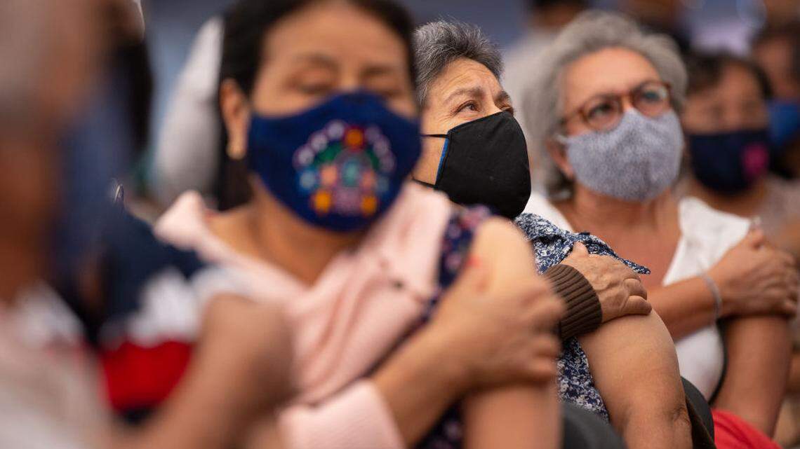 Las vacunas ayudan a las personas mayores más de lo que se pensaba