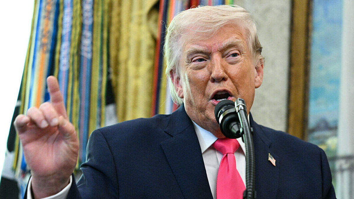 El presidente Donald Trump prometió el miércoles atacar a Irán sin tregua durante las próximas dos o tres semanas, a medida que las fuerzas estadounidenses completan su misión.