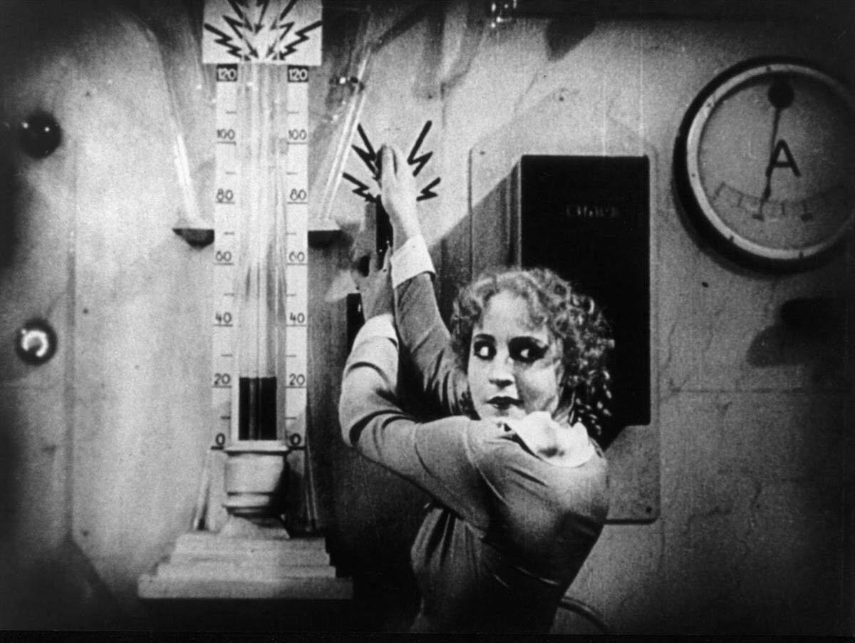 En Coral Gables Art Cinema el clásico ‘Metropolis’ (1927) película muda de ciencia ficción expresionista alemana retrata una distopía urbana futurista ubicada en el siglo XXI.
