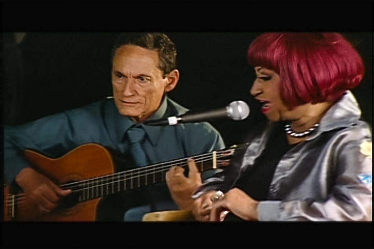 Celia Cruz descarga con Juanito Márquez en “La Cuba mía”. 