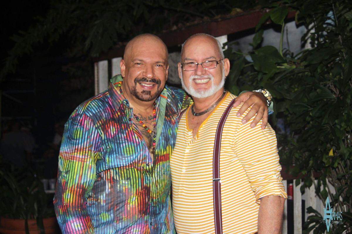 Valentín Álvarez Campo, derecha, junto a Juan Roca, director de Havanafama.