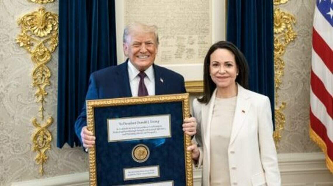 El Comité Nobel se desmarca de la controversia por la medalla entregada a Trump