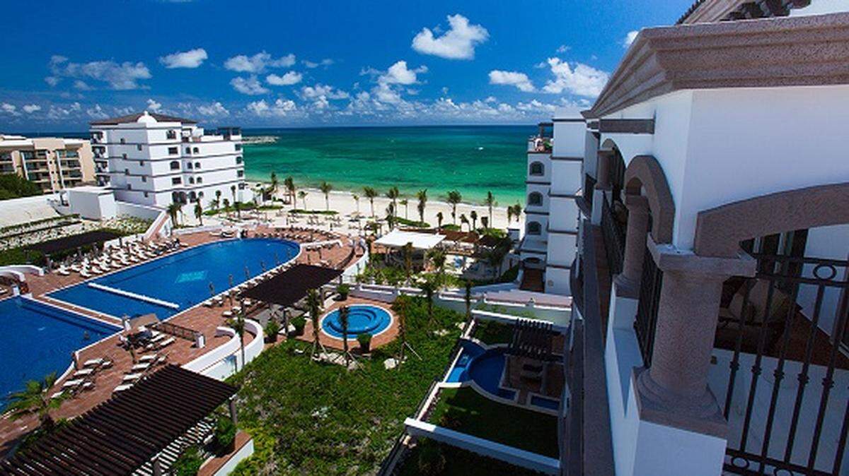 Vista panorámica del Grand Residences Riviera Cancún.