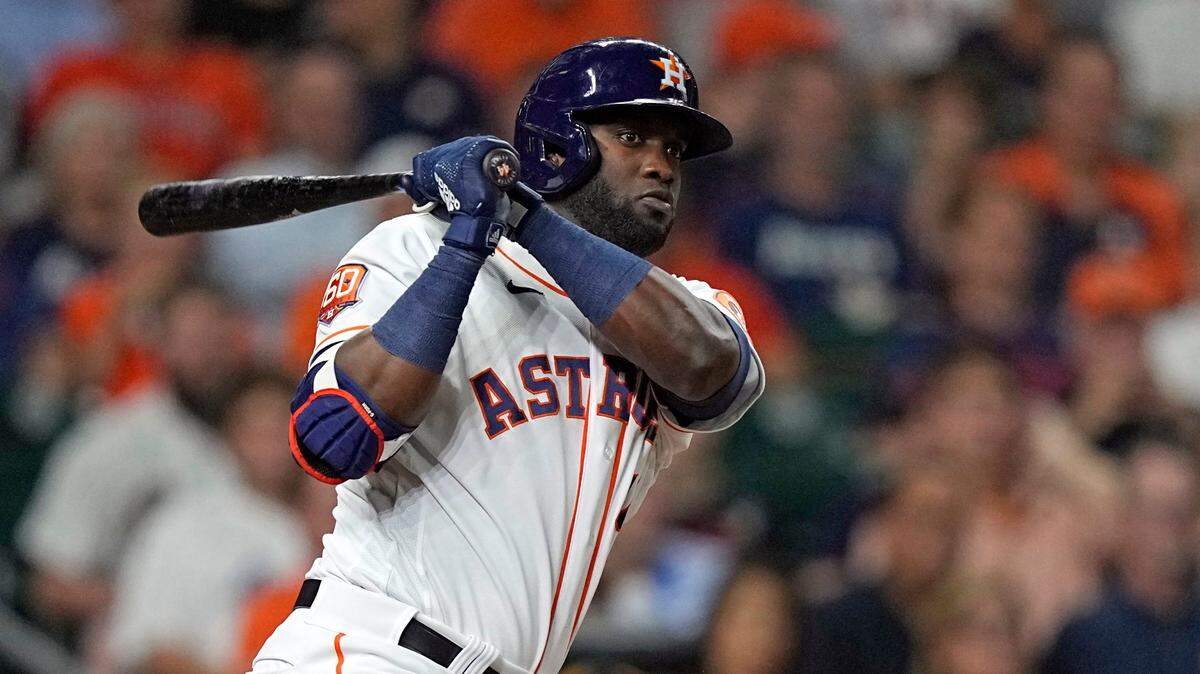 El pelotero cubano de los Astros de Houston Yordan Álvarez suma 17 jonrones y es segundo en ese departamento en Grandes Ligas.
