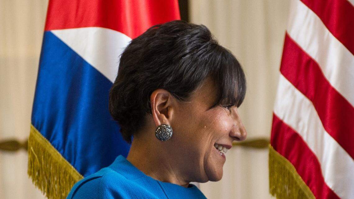 La secretaria de Comercio de EEUU, Penny Pritzker, y el canciller cubano Bruno Rodríguez, durante su encuentro el miércoles 7 de octubre en La  Habana. 