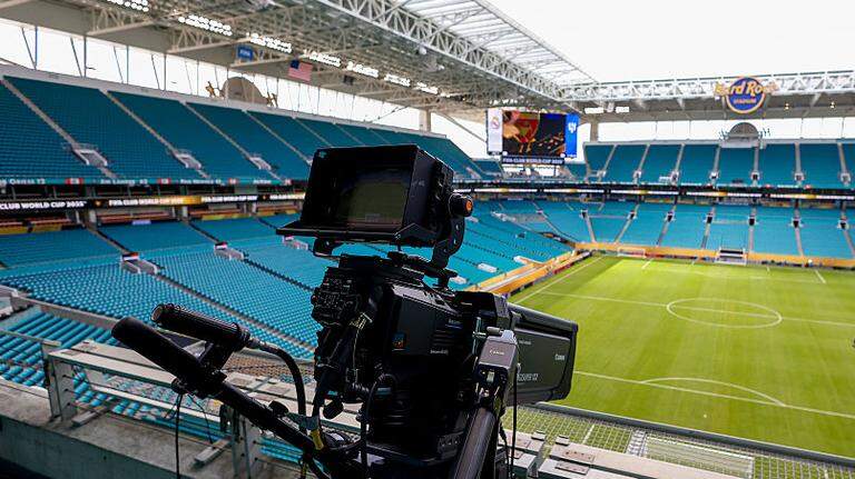 Cómo asistir a la Copa Mundial de Fútbol desde Broward por $2 y evitar el tráfico