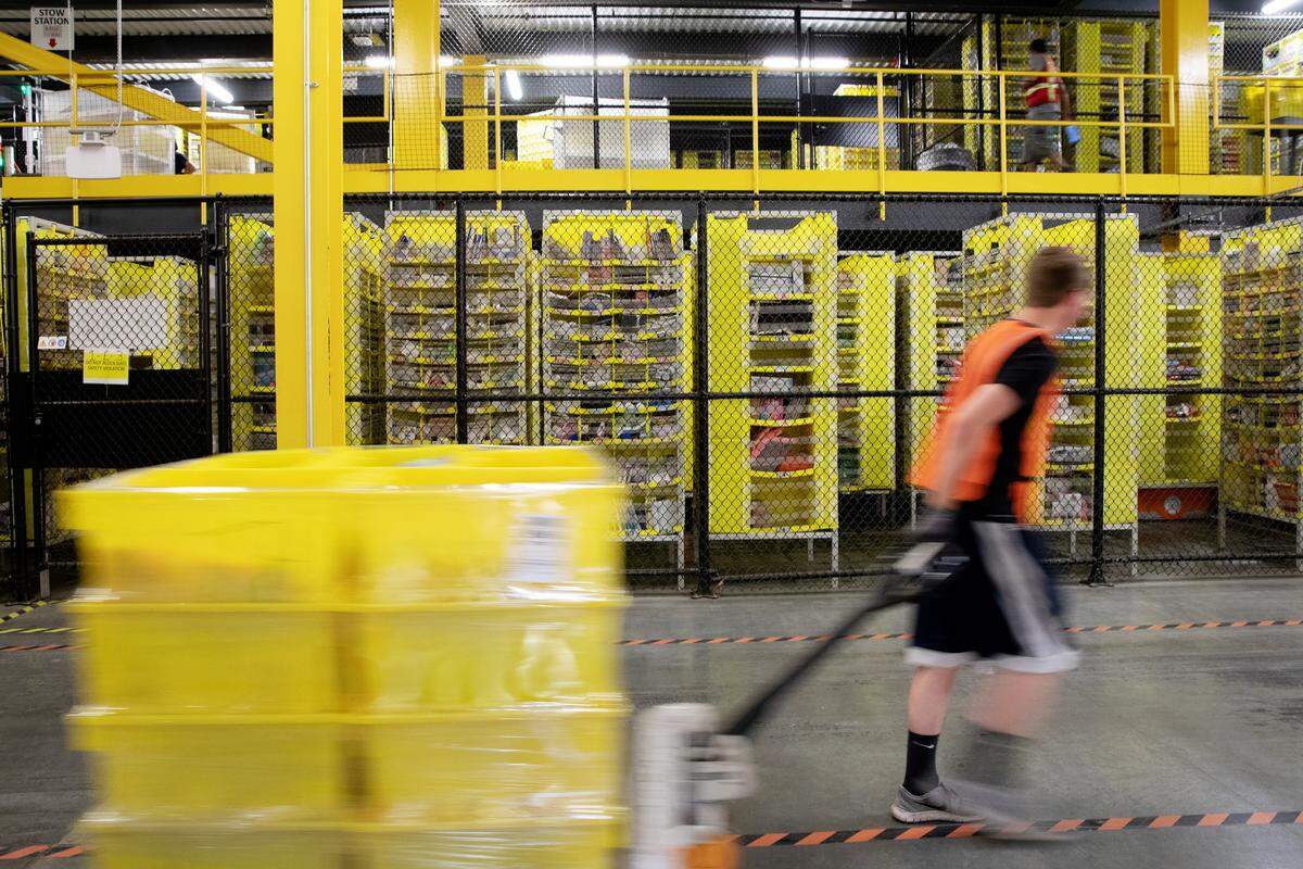 Saturday is the last day you can get free shipping from Amazon if you’re not a Prime member.