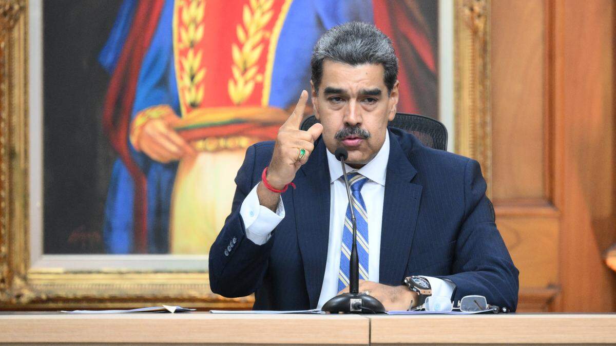 FIGURAS POLITICAS están pidiendo una intervención militar en Venezuela tras la fraudulenta jura del dictador Nicolás Maduro para un tercer mandato. ¿Que dice Trump?