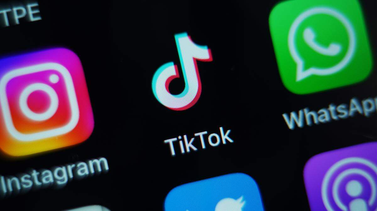 Más del 45% de los influencers encuestados dijeron que publican entre una y tres veces al día como mínimo en la red social TikTok.