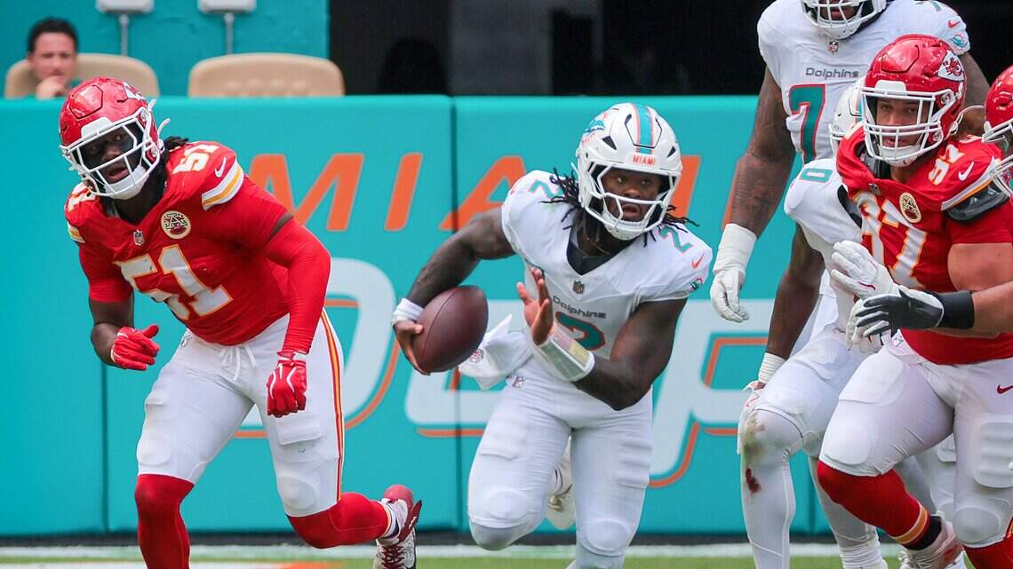 Perdonar a un gigante cuesta caro: los Dolphins caen ante los Chiefs y pierden a su mejor jugador por lesión