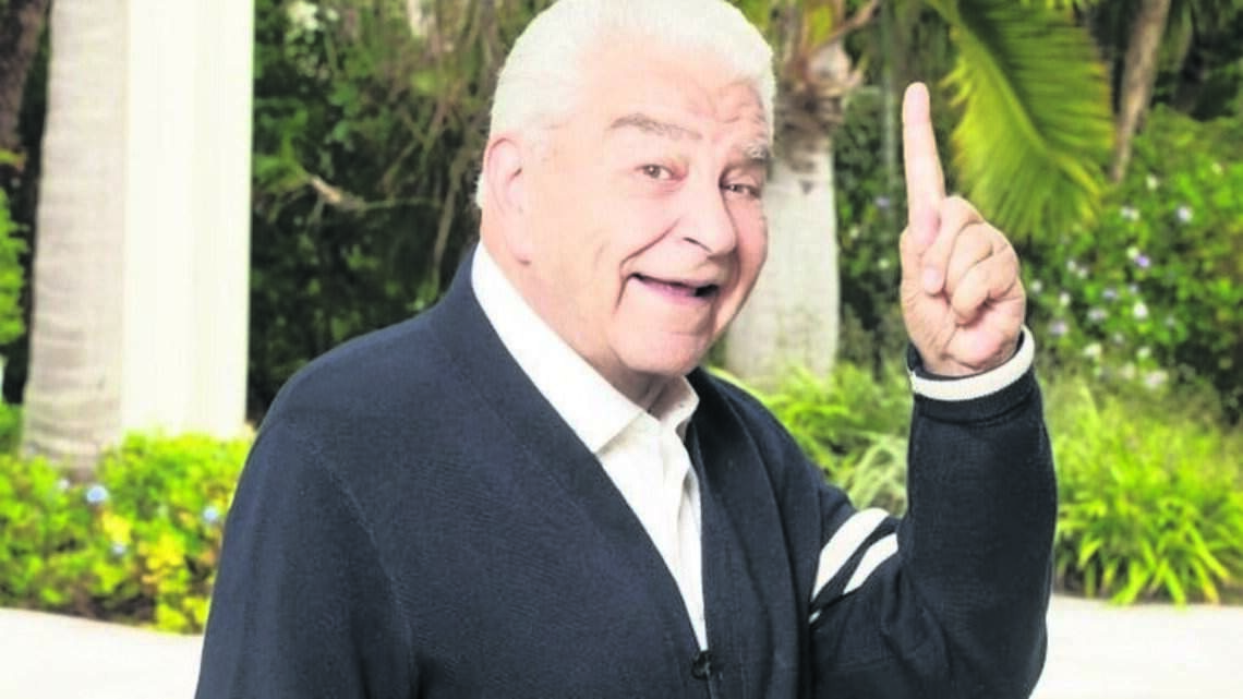 Don Francisco vuelve al set de ‘Sábado Gigante’ con ‘edad avanzada' y mezcla de ayer y hoy