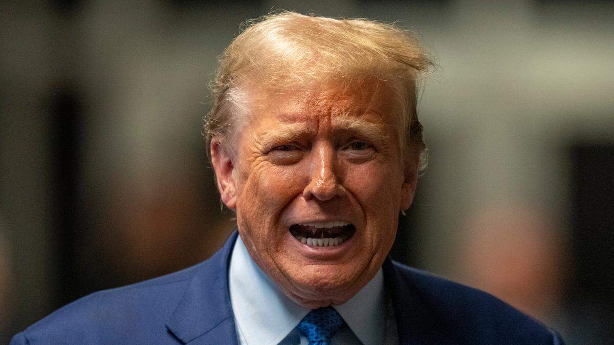 El expresidente Donald Trump criticó este jueves a judíos estadounidenses votantes del Partido Demócrata después de que la Administración de Joe Biden confirmara ayer que retendrá el envío de armamento a Israel mientras estudia cómo procede en el enclave palestino de Rafah.