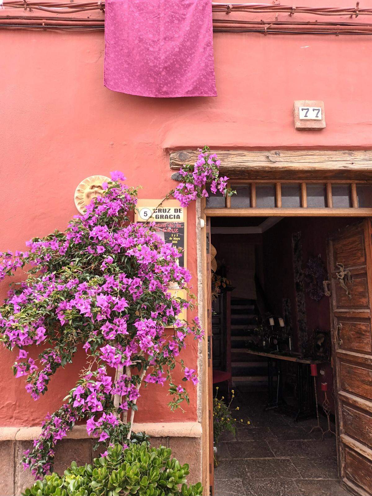 Casa con la Cruz de Gracia.