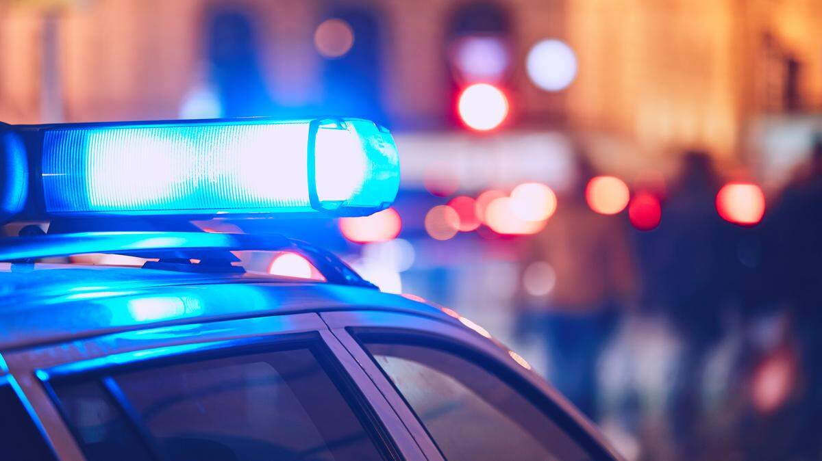Un profesor de la Universidad de Carolina del Norte fue asesinado en el campus el lunes 28 de agosto de 2023, y el sospechoso fue detenido. 