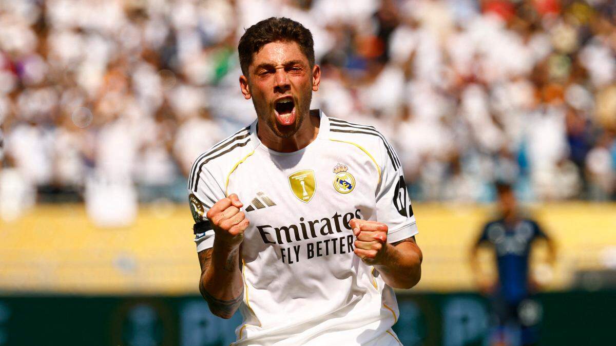 El mediocampista uruguayo del Real Madrid Federico Valverde celebra tras anotar un gol ante Pachuca en el partido del Grupo H, celebrado el 22 de junio de 2025 en el estadio Bank of America, en Charlotte, Carolina del Norte.