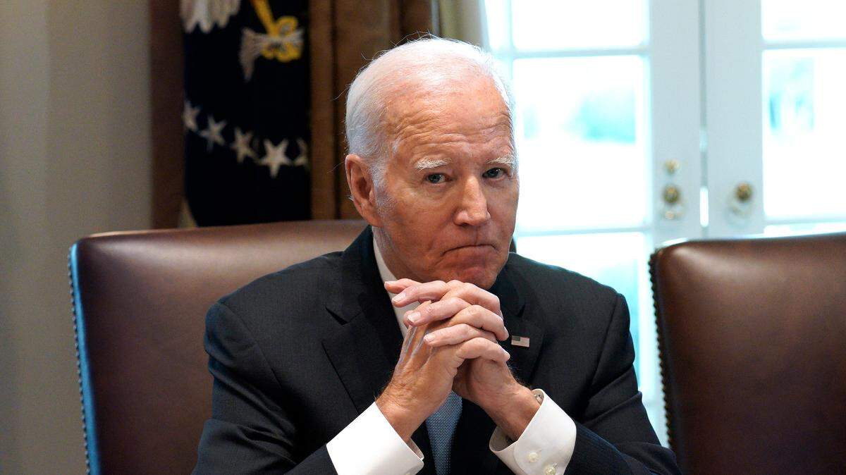  El presidente de Estados Unidos, Joe Biden, desestimó este miércoles la investigación de juicio político en su contra que los legisladores republicanos abrieron en la Cámara de Representantes y los acusó de querer forzar un cierre del Gobierno.
