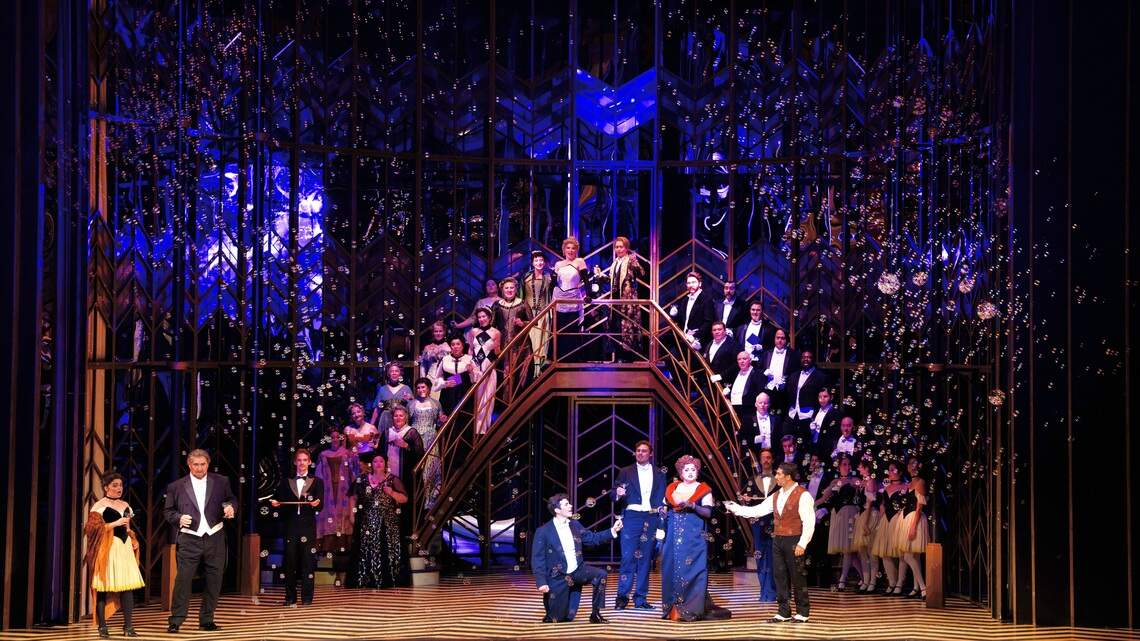 El Arsht Center a dos puntas, entre opereta y oratorio