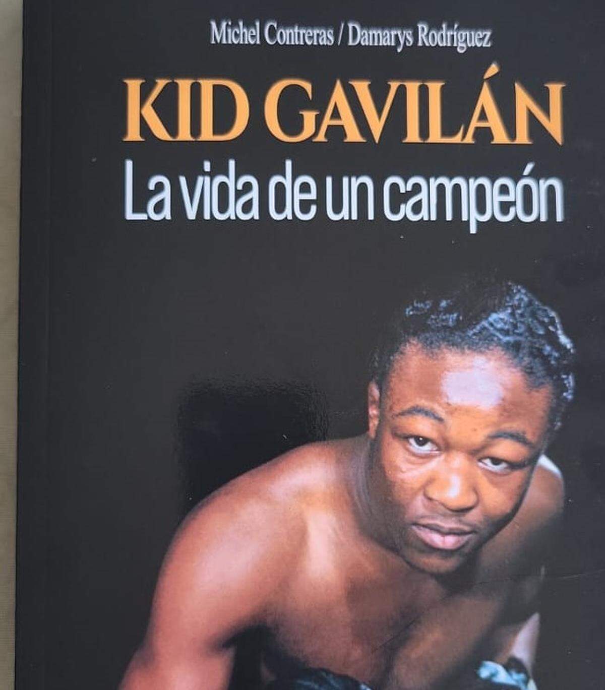 El libro “KID GAVILÁN,&nbsp;la vida de un campeón" está disponible a la venta en la plataforma Amazon. 