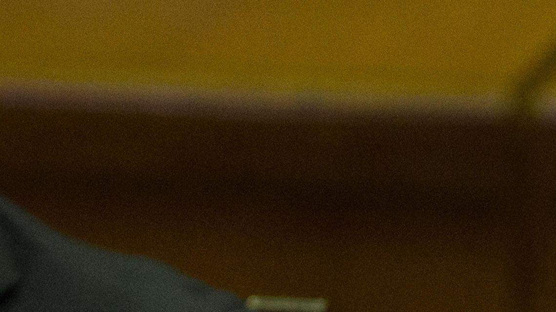 El presidente del Tribunal Supremo de Justicia de Venezuela (TSJ), el magistrado Maickel Moreno (C), habla ante un grupo de delegaciones diplomáticas este sábado 1 de abril de 2017, en Caracas (Venezuela). 