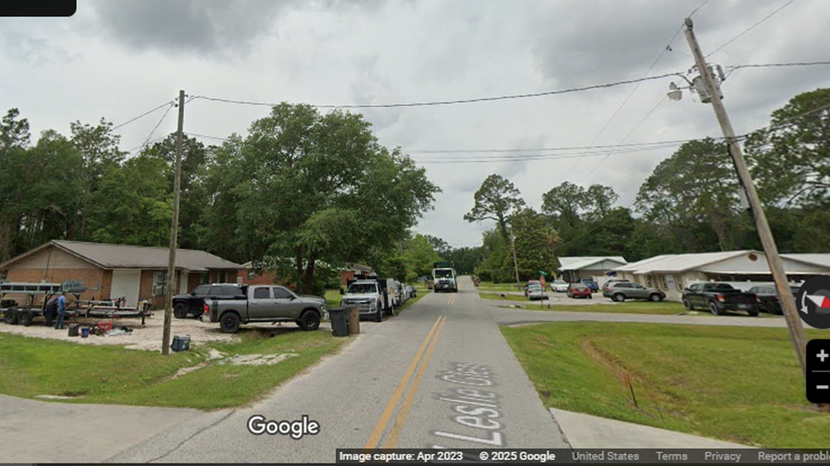 Popular luchador de artes marciales mixtas muere durante violenta invasión doméstica en el norte de la Florida. El incidente tuvo lugar alrededor de las 11 p.m. el 4 de marzo en una casa de Lake City, Florida, dijo la policía.