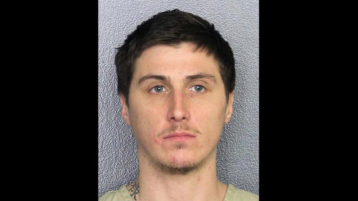 Sean Charles Greer fue detenido y acusado de atropellar a seis niños, de los que dos murieron, en el Condado Broward.